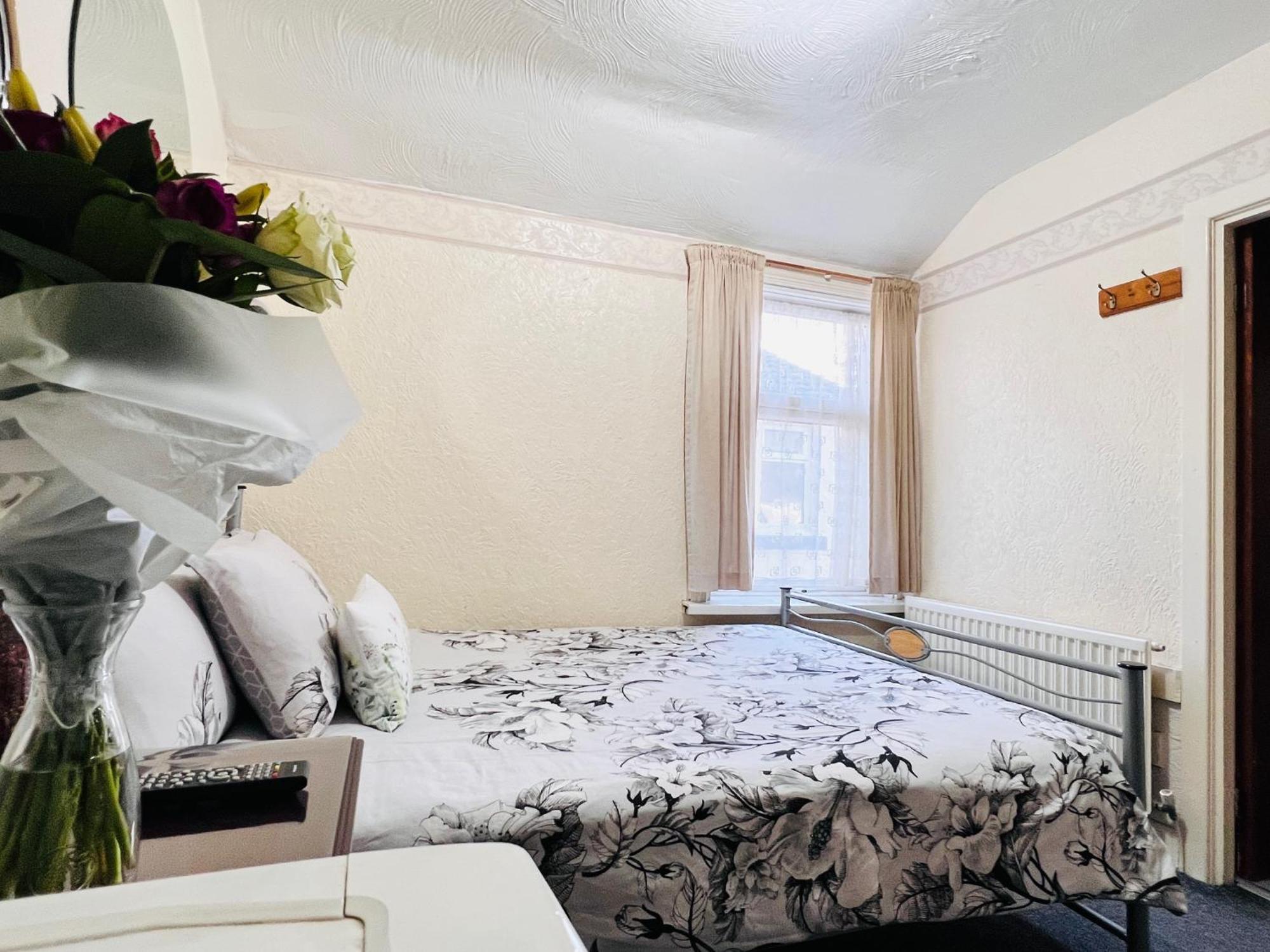 Galaxy Hotel Блекпул Екстериор снимка